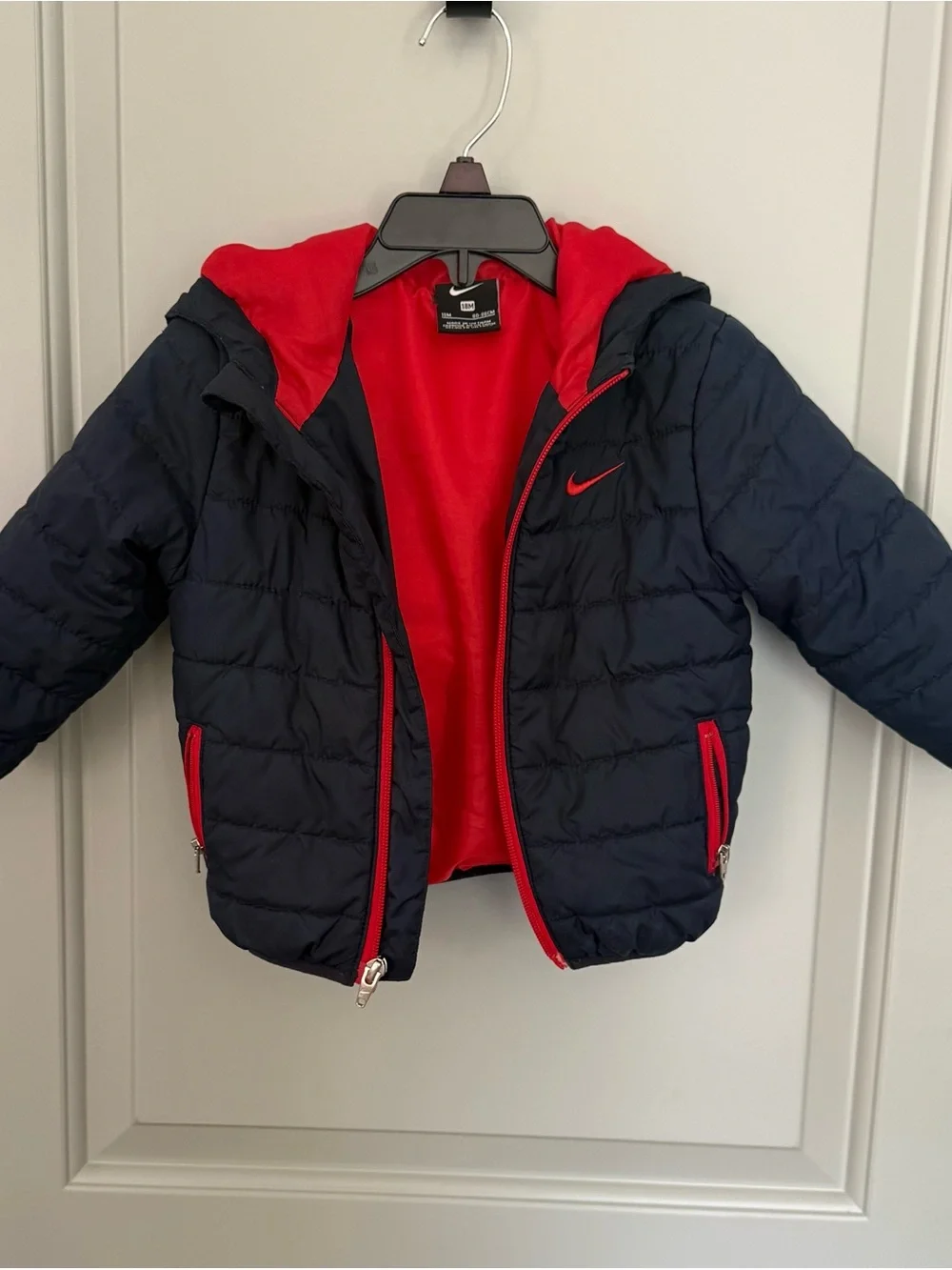 Nike lightweight quilted